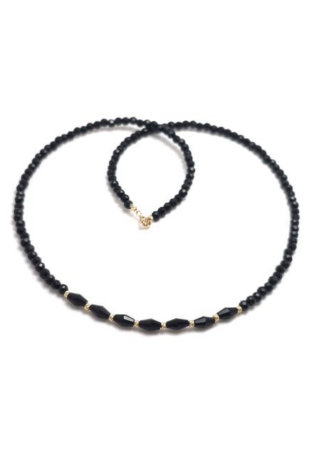 Colier cu cristale rotunde și ovale negre combinate și bile de aur de 14k de 2mm, lungime 40 cm