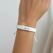 bratara piele cruce alba lata model mana