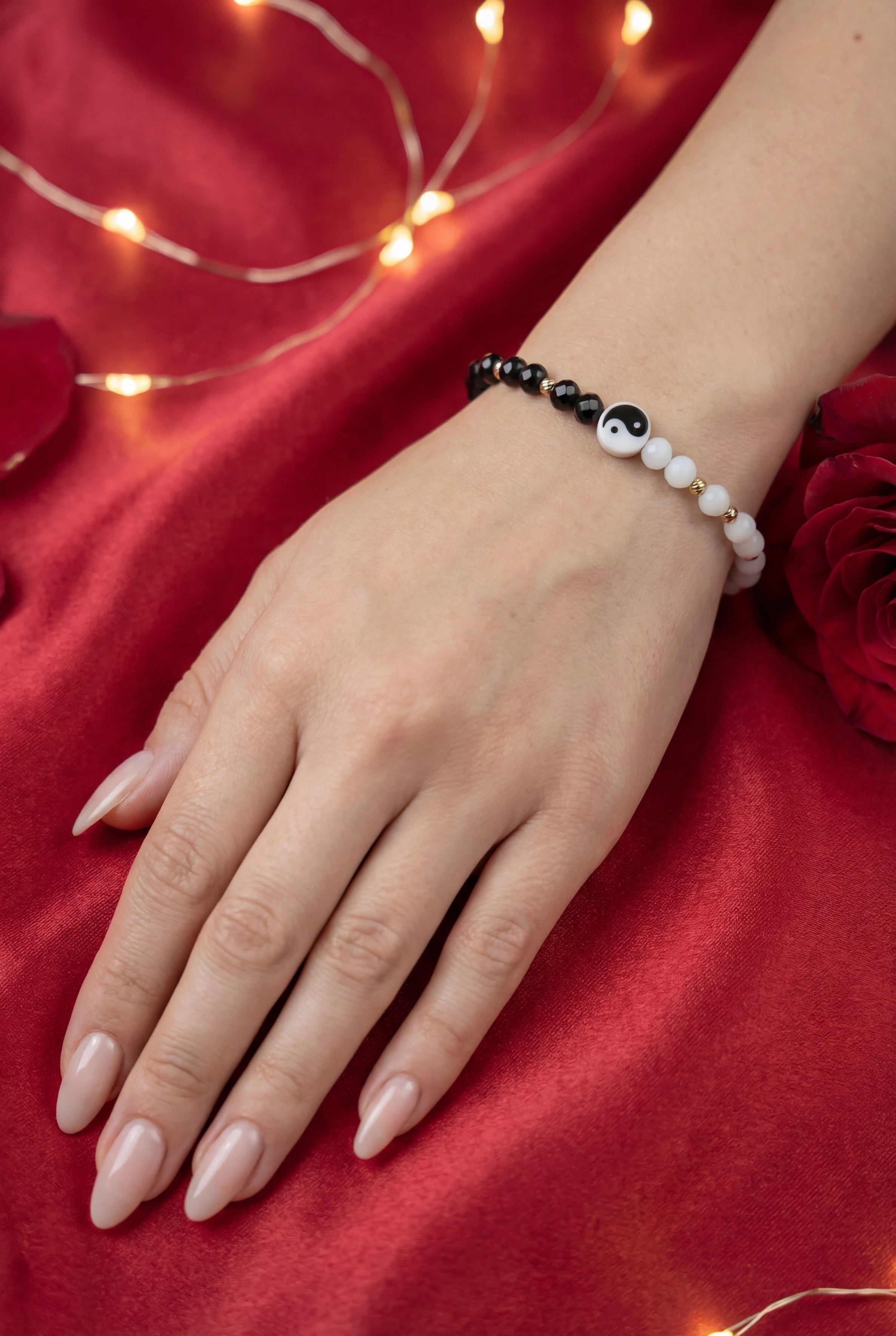 Brățară Yin Yang cristale bicolor cu 8 Biluțe din Aur 14K (585),2mm
