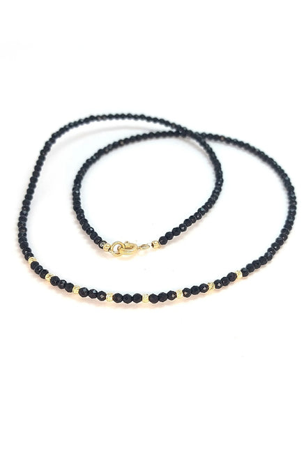 Colier 10 bilute aur 14kt(585) si cristale negre 4mm