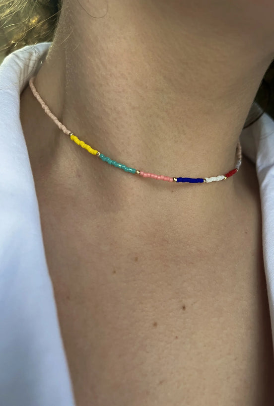 Colier cu myuki multicolor și biluțe din aur585 de 14 karate