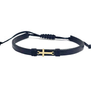 Bratara din piele naturala neagra ingusta si cruciulita din aur de 14k